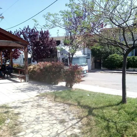 Αpartment At The Entrance Of The City Dimitropoulos Egio Exterior foto