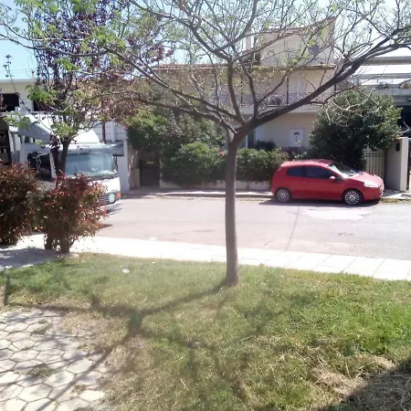 Αpartment At The Entrance Of The City Dimitropoulos Egio Exterior foto